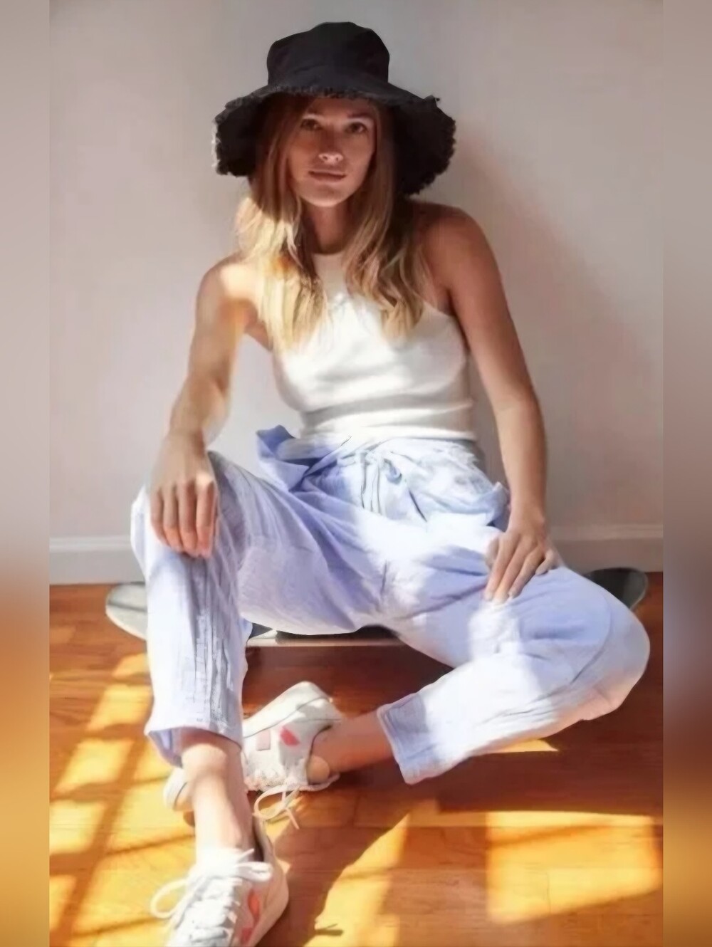 Anthropologie Light Blue Cropped Paperbag Waist Pants